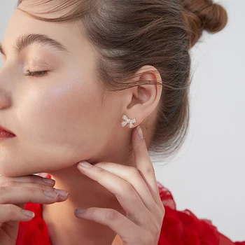 Xinwei uhani 2020 nov modni lok uhani za ženske umetno cirkon obesek, uhani nakit darilo